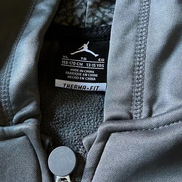 COPY - Jordan Xl boys hoodie - Picture 2 of 4